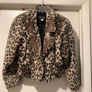Ladies faux fur leopard print jacket